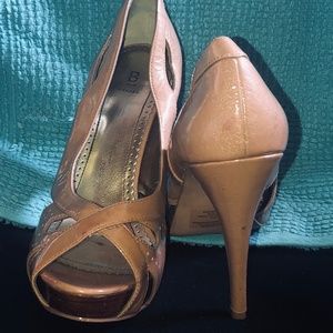 Bakers Krysta nude patent heels
